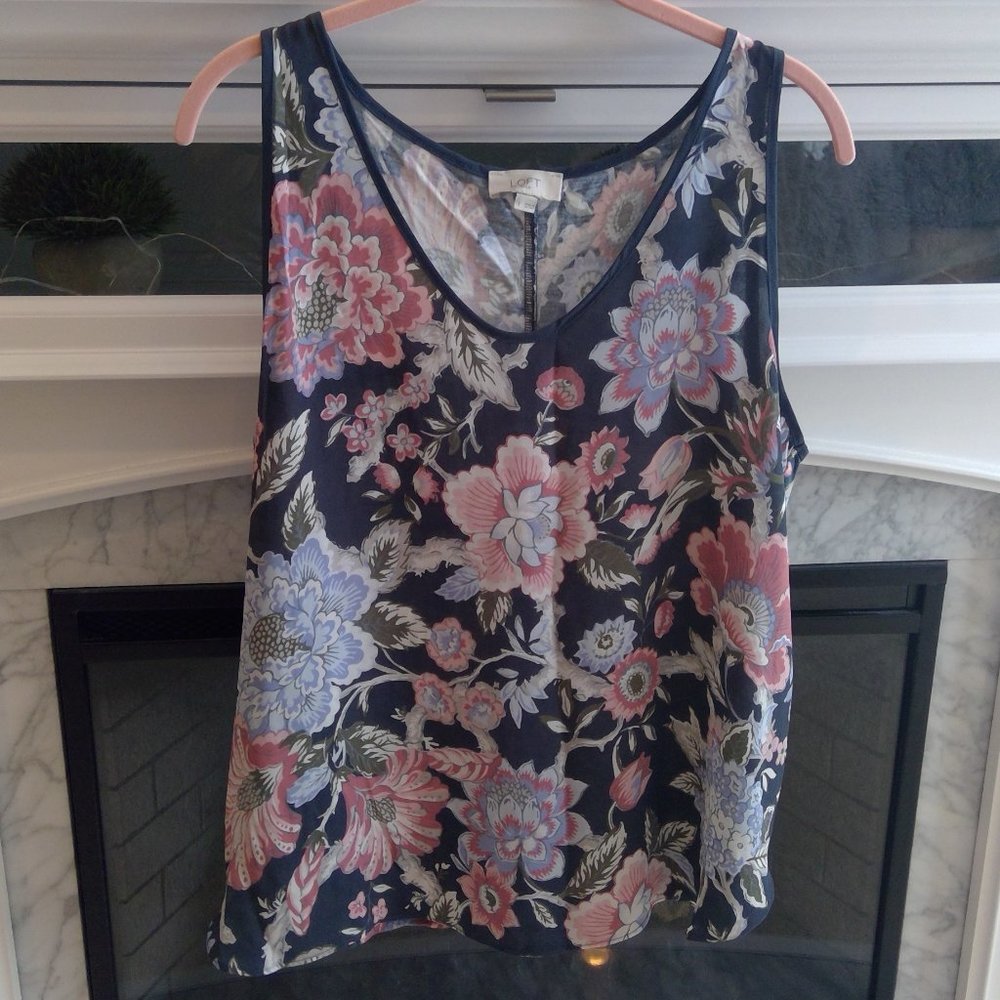Loft Blue/grey tank with floral design